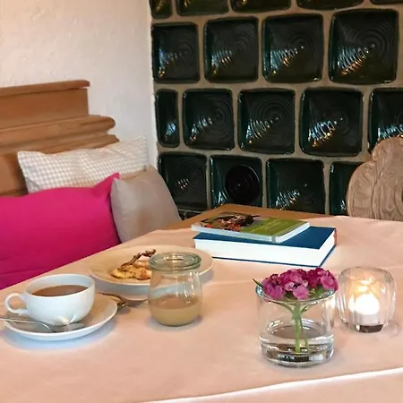 Gastehaus Maria Theresia Garni Hotel 3*