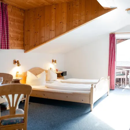 Gastehaus Maria Theresia Garni Hotel Schliersee