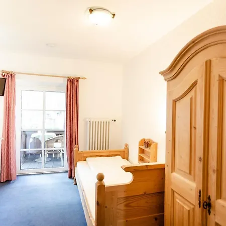 Gastehaus Maria Theresia Garni Hotell Schliersee