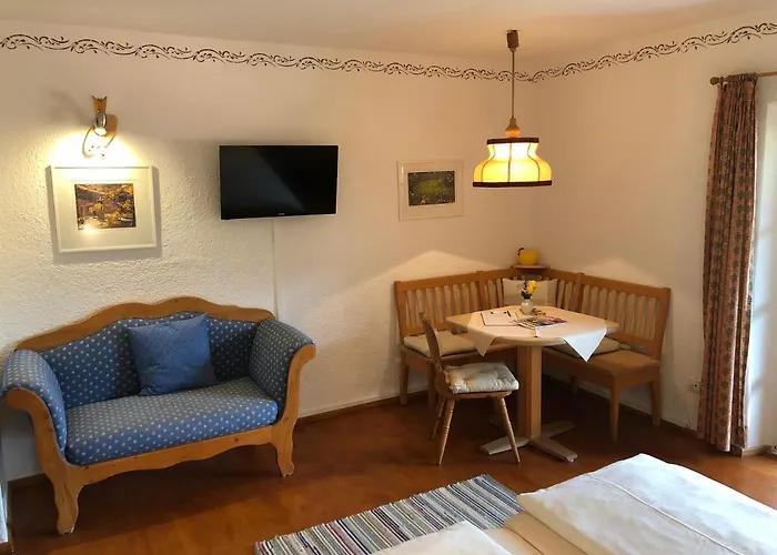 Gastehaus Maria Theresia Garni Hotel Schliersee